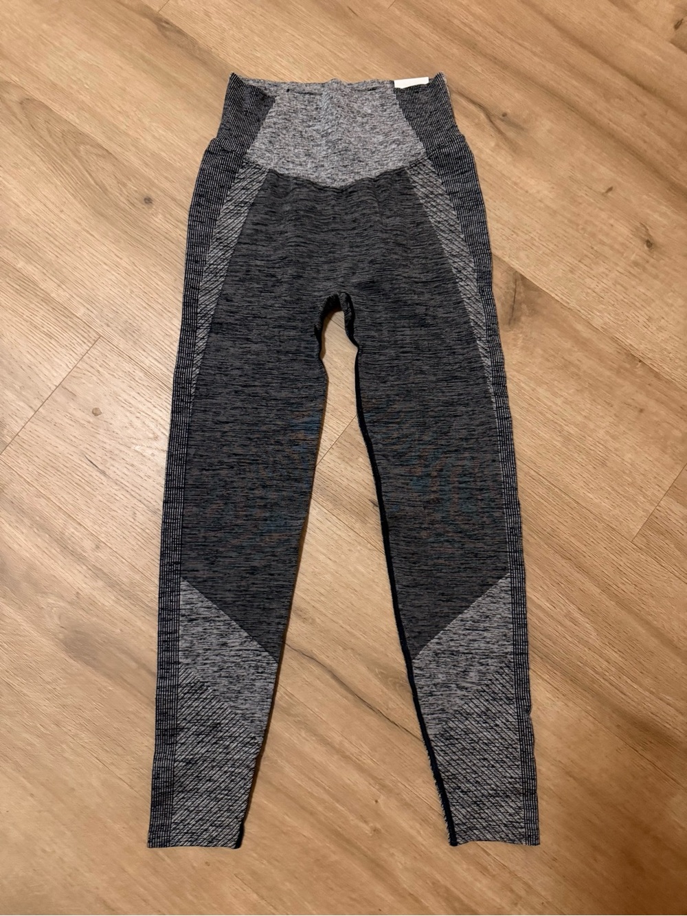 PINK Victoria's Secret Girls' Heathered Gray Seamless Leggings